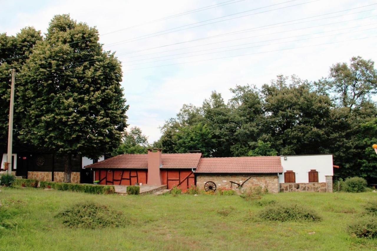 Къща За Гости "Жълтицата" Kostenkovtsi Exterior photo